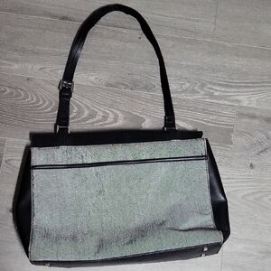 Elegant Black and Gray Shoulder Bag with Structured Design